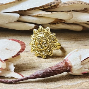 Bague Bohème en Laiton Plaqué Or 18 carats pour Femme, Motif Soleil Céleste Tribal Vintage, Forte Demande, Vente en Gros/OEM/ODM - Product Image 4