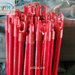Balais à long manche rouges, 4 pieds de long, diamètre 2,2 cm, pour le nettoyage - Product Image 2