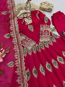 Ensemble Anarkali brodé marron avec dupatta, tenue de mariage traditionnelle indienne et pakistanaise pour femme, coupe ample longueur ras du sol - Product Image 4