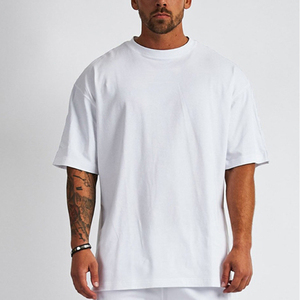 T-shirt noir ample à manches courtes et col rond pour homme, style streetwear uni - Product Image 4