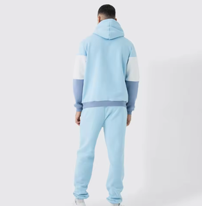 Conjunto Deportivo Casual de Dos Piezas para Hombre, Sudadera con Capucha Multicolor y Pantalones Jogger - Product Image 4