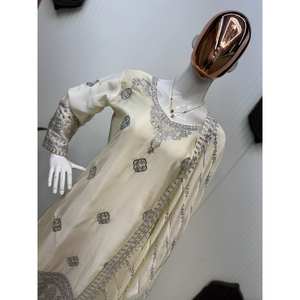 Conjunto de Traje de Chifón 100% Algodón de Diseñador con Bordado de Lentejuelas - Product Image 1