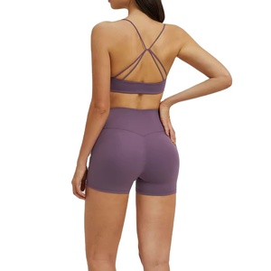 Ensemble de shorts de yoga respirants grande taille 2026 pour femme – Tenue de sport légère pour la gym et le fitness - Product Image 1