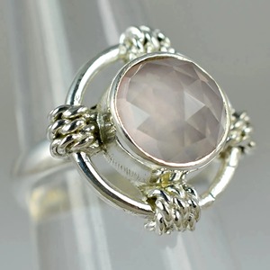 Bague ronde en quartz rose, argent sterling 925, bijou fait main, cadeau pour elle, sertissage clos, bijoux en quartz rose. - Product Image 5