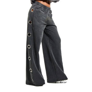 Pantalon de survêtement ample en molleton épais 100 % coton biologique, style vintage délavé, avec empiècements latéraux et imprimé pierre – Meilleures ventes - Product Image 3