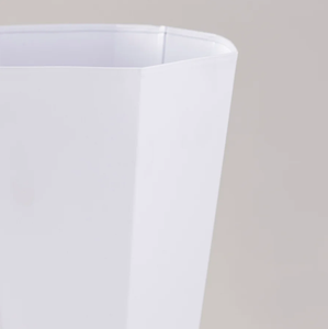 Cesto de Basura Metálico de Diseño Moderno y Duradero para Desechos de Papel, Recolección de Basura Doméstica, Limpieza de Oficinas y Habitaciones de Hotel - Product Image 2