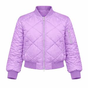 Chaqueta Bomber Acolchada con Diamantes para Mujer, Acabado Satinado en Morado Pastel, Ropa de Invierno, Proveedor OEM ODM, Wida Sports - Product Image 6