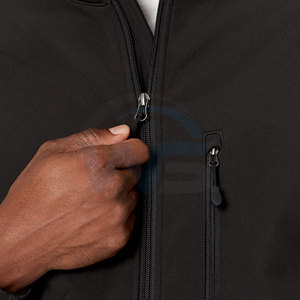 Veste softshell pour homme de qualité supérieure, à capuche, avec logo personnalisé sur le devant, respirante, écologique, en solde - Product Image 4