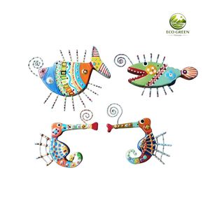 Arte de Pared de Peces de Madera Pintado a Mano, Escultura de Animales Marinos Coloridos, Arte Decorativo Ecológico con Protección UV - Product Image 1