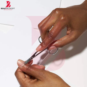 Tijeras para Cutículas con Acabado Plateado, Precisión Extrema, Producto de la Mejor Calidad, Hoja Curva de Acero Inoxidable, Tijeras de Manicura y Belleza - Product Image 3