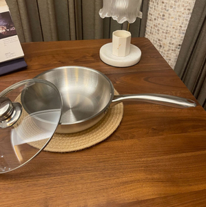 High Quality Stainless Steel Fry <b>Pan</b> Crafted For Everyday Cooking Offering Reliable Performance And Even Heat Distribution - Product Image 5