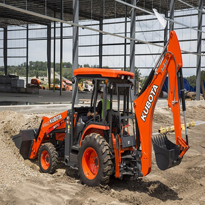 Chargeuse-pelleteuse Kubota M62 à boîte de vitesses automatique, multifonctionnelle, 4x4, avec moteur à longue durée de vie, pompe et roulement inclus - Product Image 6