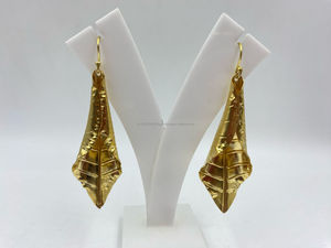 Boucles d'oreilles à breloques plaquées or à la mode pour femmes élégantes conceptions de pierre de perle pour les mariages et les fêtes cadeau classique - Product Image 2