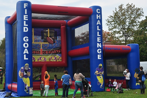 Juego Comercial Inflable de Fútbol Americano: Desafío de Tiros <span class=keywords><strong>a</strong></span> Porterí<span class=keywords><strong>a</strong></span> y Lanzamientos - Product Image 5