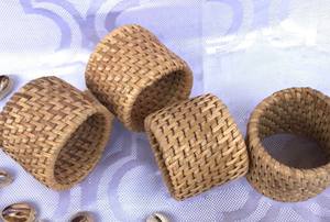 Anneaux de serviette en rotin tressé à la main, décoration de table en osier - Product Image 3