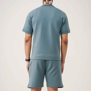 Ensembles d'été pour hommes en gros : T-shirts et shorts respirants en coton, deux pièces décontractées - Product Image 5