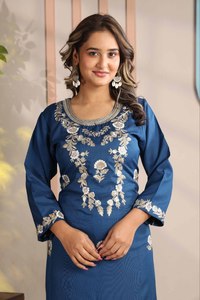 Ensemble Kurta Pantalon Dupatta en Coton Pur pour Femmes, Vêtements de Fête - Product Image 2