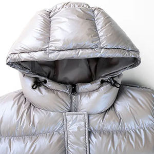 Chaqueta de burbujas con capucha para mujer, ultraligera, impermeable, reversible, de punto, informal, para invierno, para exteriores, personalizada, al por mayor. - Product Image 3