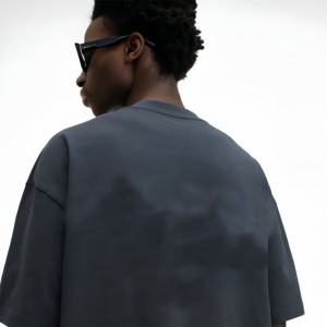 Camiseta Unisex Negra Oversize de Algodón, Estilo Casual Urbano, Corte Holgado, Manga Corta, Moda de Verano, Básica, con Logotipo Personalizado, Venta al Por Mayor - Product Image 6