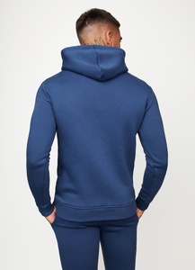 Ensemble de survêtement sportif pour homme personnalisé, 100% coton, respirant, léger, en tissu French Terry, pour l'entraînement, le jogging et les activités sportives - Product Image 4