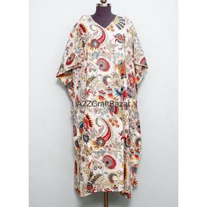 ชุดเดรสยาวแม็กซี่ผ้าฝ้ายอินเดียพิมพ์ลายสวยงาม 100% สำหรับผู้หญิง สวมใส่สบายๆ ในฤดูร้อน ลายพิมพ์บล็อกแบบดั้งเดิม เป็นมิตรกับสิ่งแวดล้อม - Product Image 1