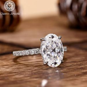 Bague de fiançailles classique en argent Charm Jewells avec moissanite taille coussin, sertie à griffes, certifiée IGI, design floral vintage - Product Image 5