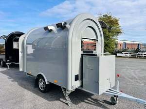 Remorque alimentaire robuste avec une construction durable et des espaces de cuisson spacieux pour les services de restauration commerciale exigeants - Product Image 1