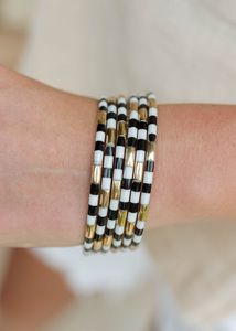Pulseras Étnicas de Resina y Latón para Festivales, Diseño Premium, Bañadas en Oro, Apilables, para Mujer, Venta al por Mayor, Hechas a Mano - Product Image 3