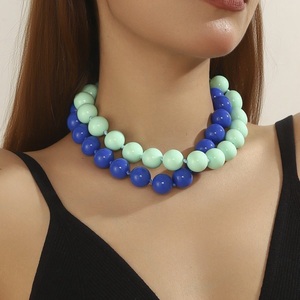Collar Religioso de Resina Hecho a Mano con Diseño de Pirámide de Hadas, Accesorio de Joyería DIY Moderno y Atractivo para Buscadores de Moda, Alta Calidad - Product Image 1