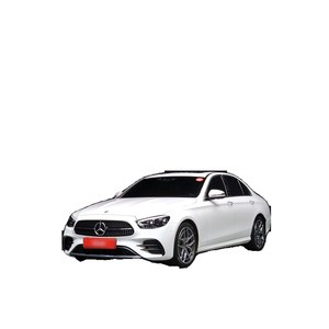 Mercedes-Benz Classe E E220d 4MATIC AMG Line 2023, 67 554 km, Diesel, Automatique, Sièges en Cuir, Caméra Arrière, Volant à Gauche - Product Image 1