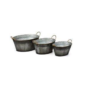 Meilleur ensemble de pots de fleurs vintage galvanisés tendance, lot de deux, en métal et fer, taille, forme et couleur personnalisables, utilisés dans les articles de jardinage - Product Image 5