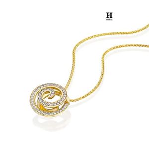 Pendentif spirale moderne pavé de diamants en or 14 carats, fabricant de bijoux de luxe - Product Image 4