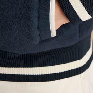 Chaqueta Varsity Acolchada de Satén Transpirable para Hombre y Mujer, Ropa Deportiva, Bordado Personalizado con Nombre de Equipo o Club, Venta al Por Mayor - Product Image 6