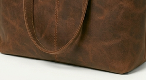 Sac fourre-tout en cuir véritable marron résistant à l'eau avec chaînes, couleur unie, grande capacité, sac à bandoulière zippé - Product Image 4