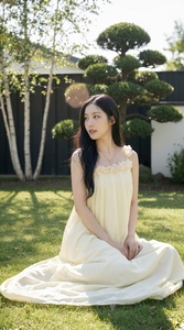 ชุดเดรสลำลองสำหรับผู้หญิง ลายดอกไม้ 3 มิติที่คอเสื้อ ผลิตในเวียดนาม รับผลิตตามแบบ OEM ODM - Product Image 2