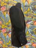 Blazer bandhgala noir élégant pour homme avec broderie de crête d'aigle, détails en sequins et style pour les occasions de mariage