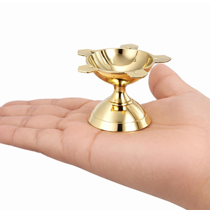 Spillbox Traditional Brass Diya for Puja Aarti Deepak Deepam <b>Oil</b> <b>Lamp</b> for Home Temple Religious Decor Diwali Festival Decoration - Product Image 2