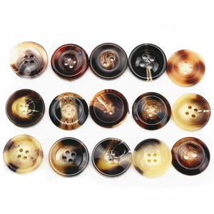 กระดุมเขาควายแท้สั่งทำได้ ขายส่ง คุณภาพสูง 4 รู สำหรับชุดสูท - Product Image 6