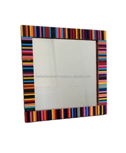 Espejo Decorativo de Pared Hecho a Mano, Moderno y Ecológico, con Diseño de Crayones, Espejo Cuadrado de Lujo Personalizado de 18x18 Pulgadas para Decoración del Hogar - Product Image 5
