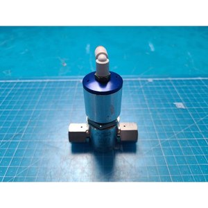 Vanne à diaphragme manuelle ROTAREX 316L PN10 M4SIV, utilisée comme pièce détachée pour équipement semi-conducteur d'occasion - Product Image 5