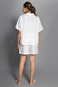 Women's White <b>Linen</b> 2 Piece Shorts <b>Set</b> Short Sleeve Loose Fit Casual Spring Summer Solid Color Turn-down Collar Button Front - Product Image 2