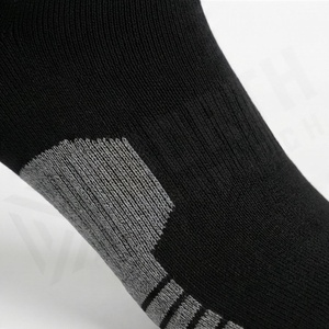 <b>Black</b> Crew <b>Socks</b> Breathable Moisture Wicking Running Athletic <b>Socks</b> for Adults Standard Thickness Knitted Design Solid Color - Product Image 5