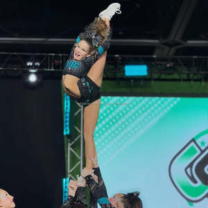 2025 Custom Performance Dance Wear Unique Printed Tops and Skirts Wholesale <b>Cheerleading</b> Uniforms - Product Image 3