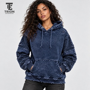 Damen-Hoodie im Used-Look mit weichem Tragegefühl, lockerer Passform, Vintage-Inspiration und modernem Streetwear-Look für den Alltag. - Product Image 1