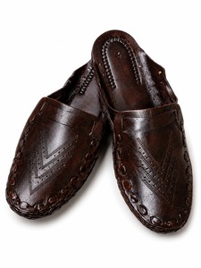 Brown Genuine Leather Handcrafted High Quality Fashion Kolhapuri Chappal Men <b>Closed</b> <b>Toe</b> Buckle Strap Outdoor Embossed - Product Image 2