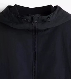Chaqueta Acolchada con Capucha para Hombre, Negra, Cortavientos, con Cierre, Informal, para Otoño, de Poliéster, Color Sólido, para Deportes al Aire Libre, Corte Regular - Product Image 4