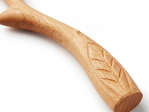 Ensemble de cuillères en bois avec manches sculptés en forme de feuille, design Wabi Sabi écologique, pour le camping, la salle à manger et l'hôtellerie - Product Image 2