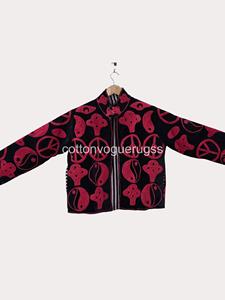 Manteau de luxe pour femme en velours brodé Suzani fait main, style bohème, écologique, avec doublure en coton, idéal pour les soirées - Product Image 2
