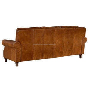 Elegante Sofá Chesterfield de Cuero de 3 Plazas con Artesanía de Alta Calidad, Asientos Cómodos y Diseño Clásico Perfecto - Product Image 6