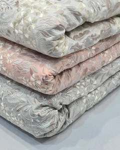 Tissu brodé malté, tissu en dentelle, tissu à sequins, tissu imprimé africain pour la confection de robes et de vêtements, fournisseur mondial pour les boutiques. - Product Image 4